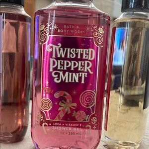 Bath & Body Works Pink Body Wash Twisted Peppermint